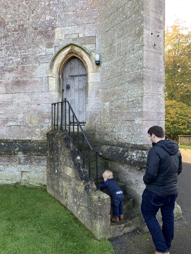 Travel With Me & Baby | Cotswolds in the Fall | Traveling with Baby or Toddler | EverydayAccountsBlog.com